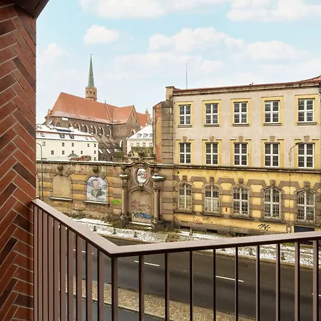 Stylish In With Air Conditioning, Close To The Market Square By Renters Prestige דירה ורוצלב